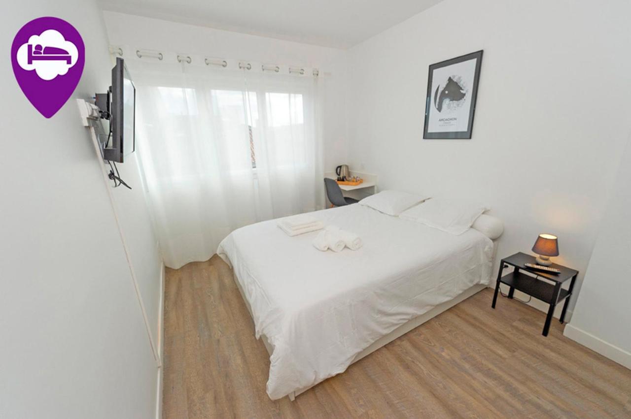 Loc'Nuit - Chambres Tout Confort - Hyper Centre Agen Esterno foto