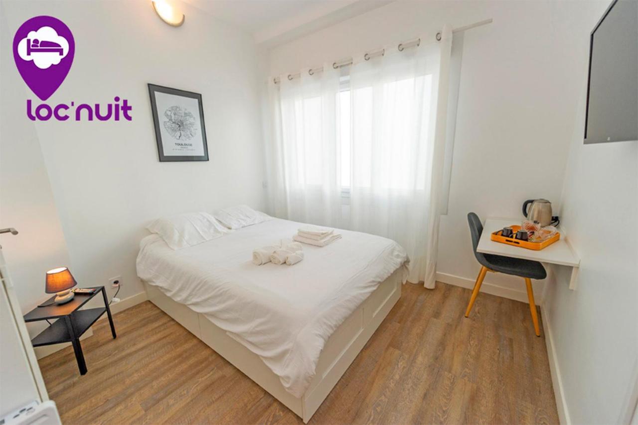 Loc'Nuit - Chambres Tout Confort - Hyper Centre Agen Esterno foto